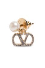 ⁦Valentino Garavani VLogo Signature Pearl & Crystal Earrings⁩ - الصورة ⁦3⁩